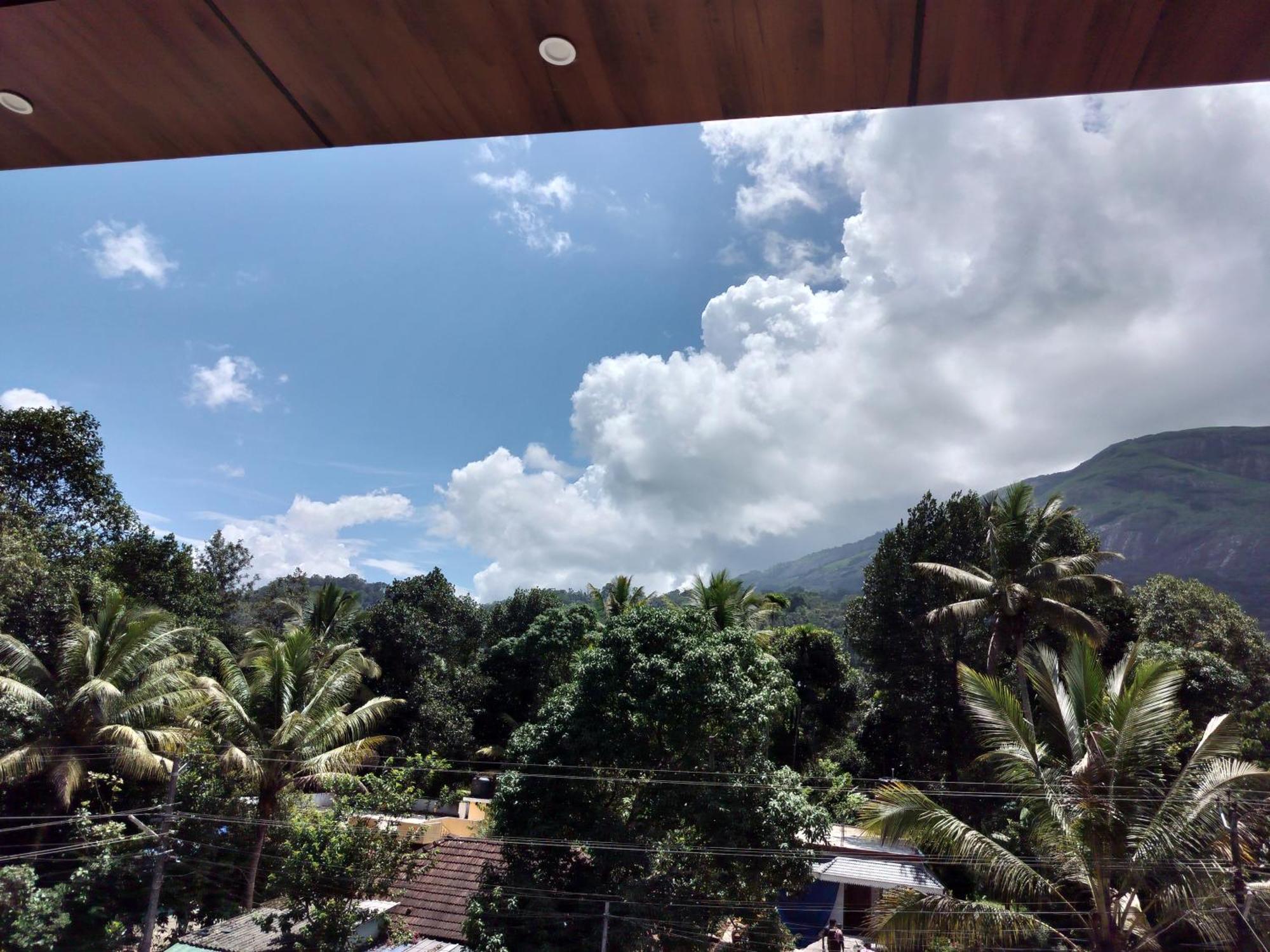 Himadri Munnar Holidays Exteriör bild
